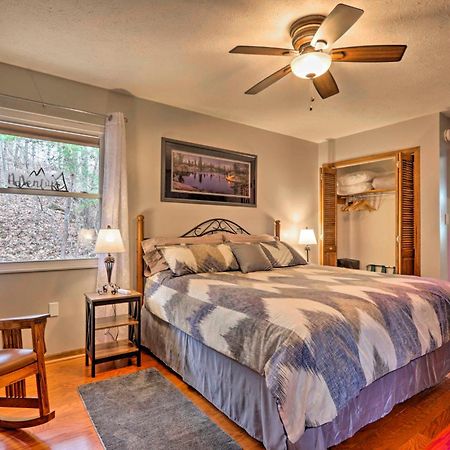 Cozy Cabin With Mountain Views Near Skylift Park! Gatlinburg Eksteriør billede