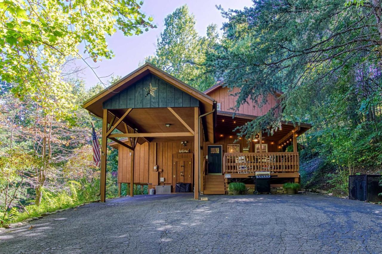 Cozy Cabin With Mountain Views Near Skylift Park! Gatlinburg Eksteriør billede